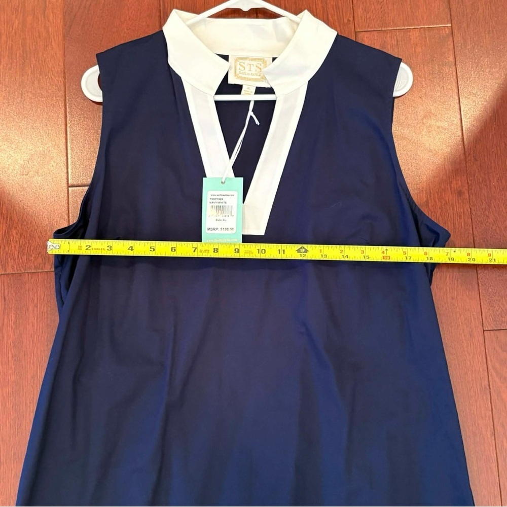Sail to Sable White and Navy Blouse - Picture 4 of 7